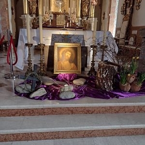Ołtarz w  Bazylice  Ofiarowania Najświętszej Marii Panny